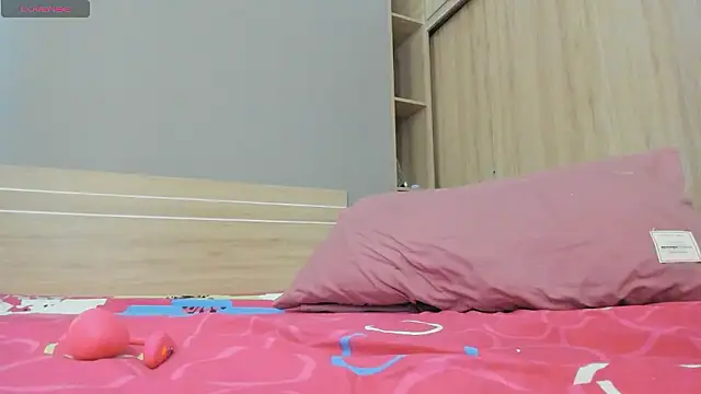 sweety_vikky's cam snapshot