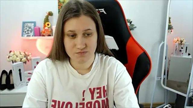 Lucky_Lana's cam snapshot