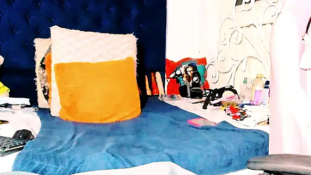 Valianatranxxx live sex cam