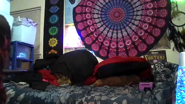 GardeniaFields live sex cam