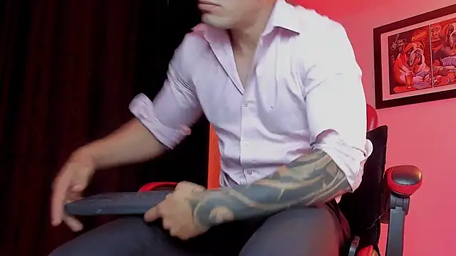 ALPHA_DOMINUS_'s cam snapshot