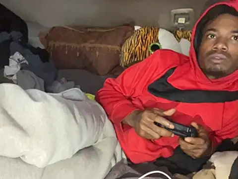 SlimeCrownzOut5 live sex cam