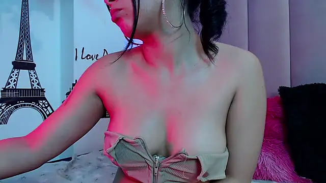 petite_coral's cam snapshot