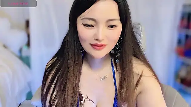 Amaya-yooo-36D live sex cam