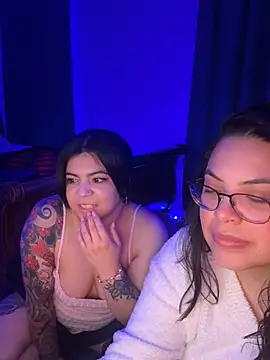 kimmiakiss22's cam snapshot