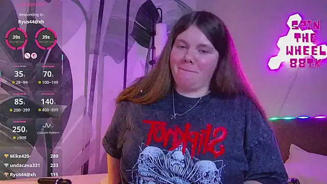 RubyValen live sex cam