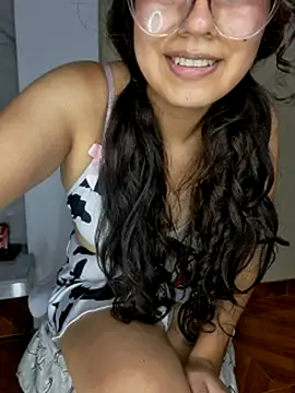 MishuColfer live sex cam