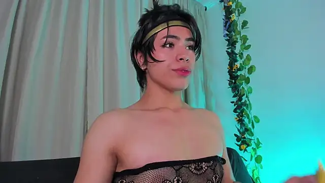 Michell_pineda live sex cam