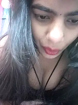 Alisha_Babyy live sex cam