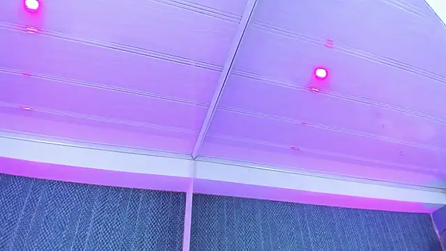 LeaMoreau22's cam snapshot