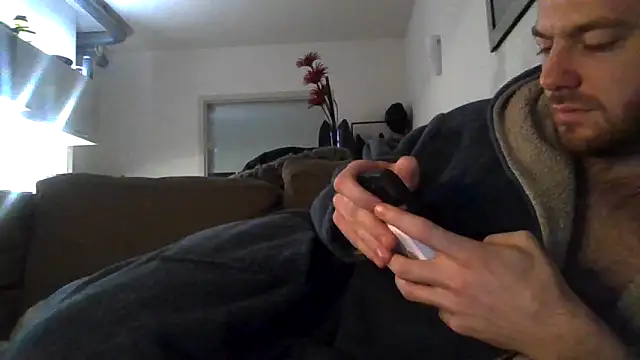 cheekycherryx's cam snapshot