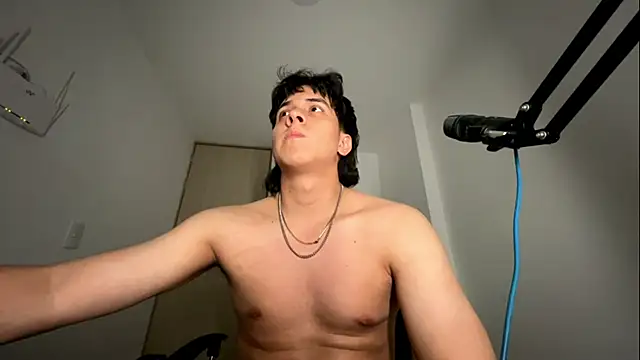 Tony_Hoffa live sex cam