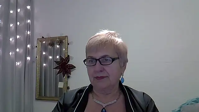 SweetCherry27's cam snapshot