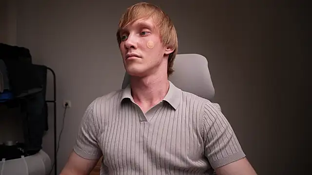 J_Akira13B's cam snapshot