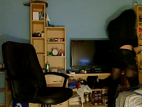 NylonBound's cam snapshot