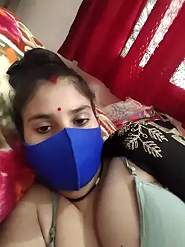 Maahi-Queen's cam snapshot