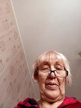 Anatolia5961's cam snapshot