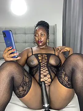 prettiepearl live sex cam