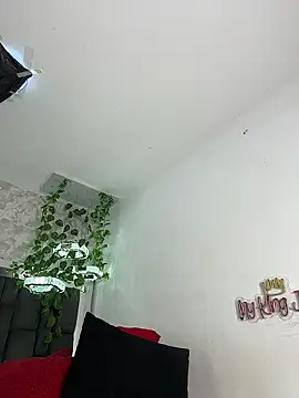 Angel_Khouri live sex cam