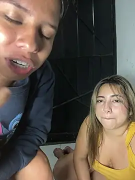 Luna_traviesa_xxx live sex cam