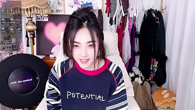xiaotiantian-76 live sex cam