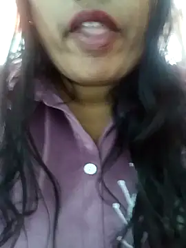 Desi_Biwi's cam snapshot