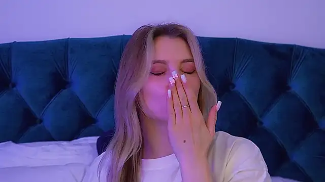 StacyEvances's cam snapshot