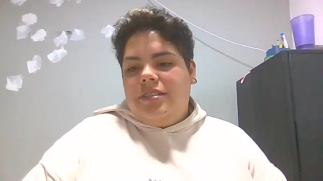 Hailey_Curvy's cam snapshot