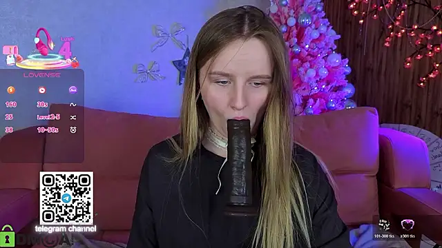 Rina_Panic's cam snapshot