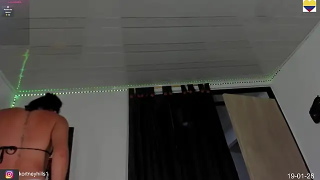 sexykortney live sex cam