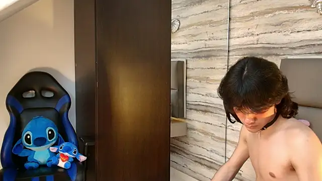 Lovers_21's cam snapshot