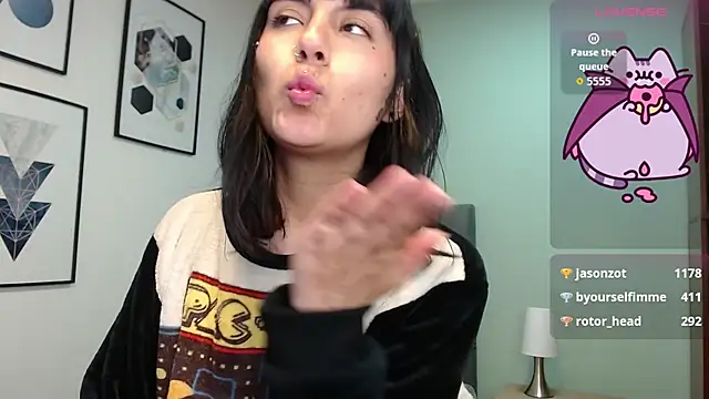 amy_adams1's cam snapshot