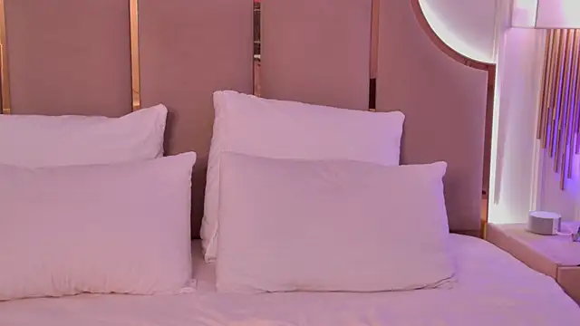 ArianaMell's cam snapshot