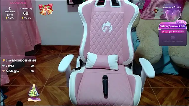 Maggie_Fox3's cam snapshot