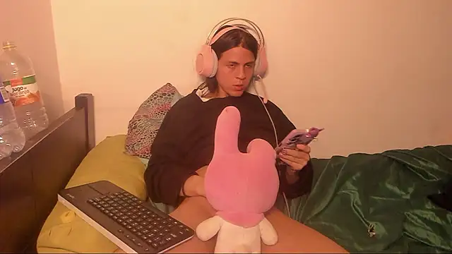 Petite-Goth live sex cam