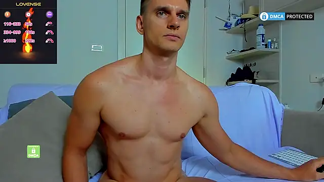 ricky_bolt's cam snapshot