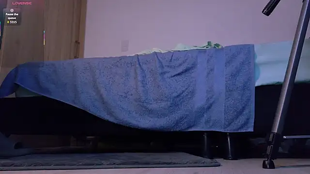 Pikashu7u7's cam snapshot