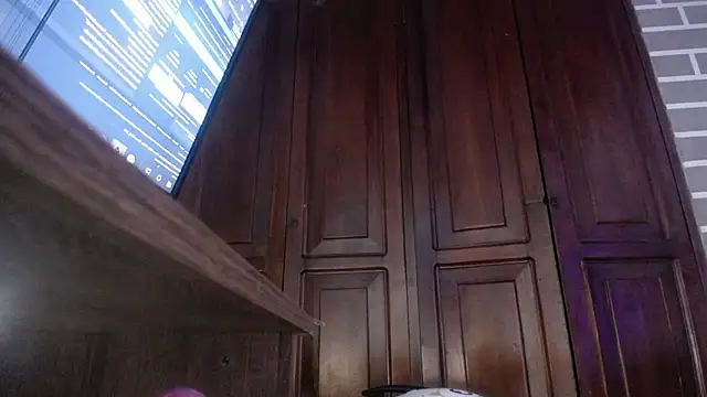 Kityy_cum18's cam snapshot