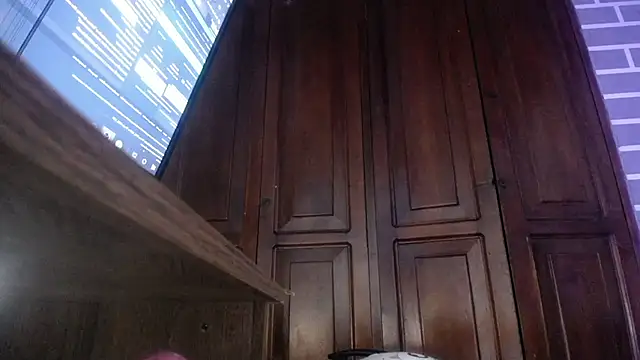 Kityy_cum18's cam snapshot