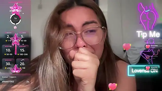 urasianlady's cam snapshot