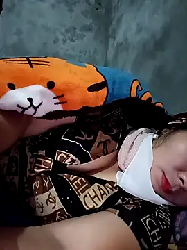 vangkt-cute's cam snapshot