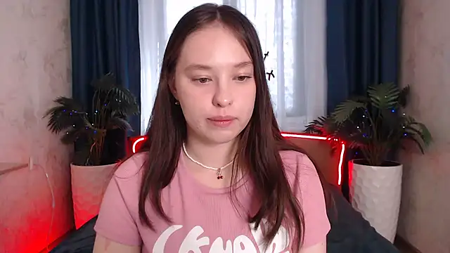 PureLedy's cam snapshot