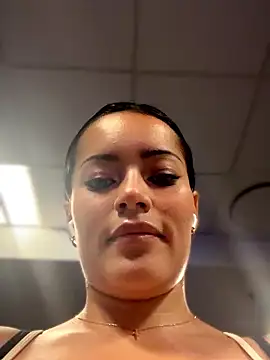 Risky_Workouts live sex cam