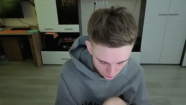 angryzan's cam snapshot