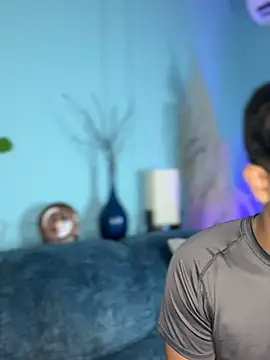 Leo_Savage_'s cam snapshot