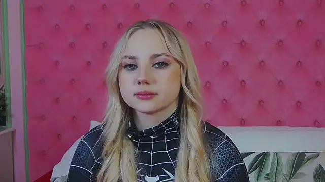 Sky_Cutie's cam snapshot