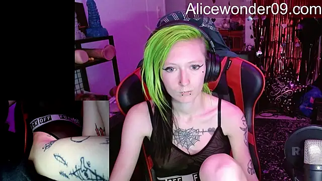 alicewonder09's cam snapshot