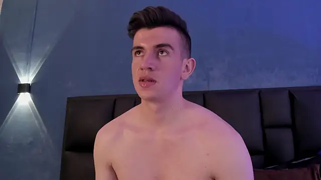 MikaelSlow live sex cam