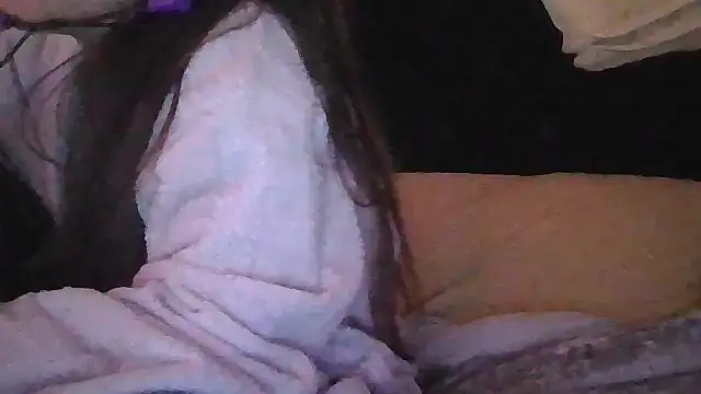 badbaby25's cam snapshot