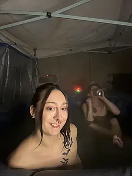 NovaLove2002 live sex cam